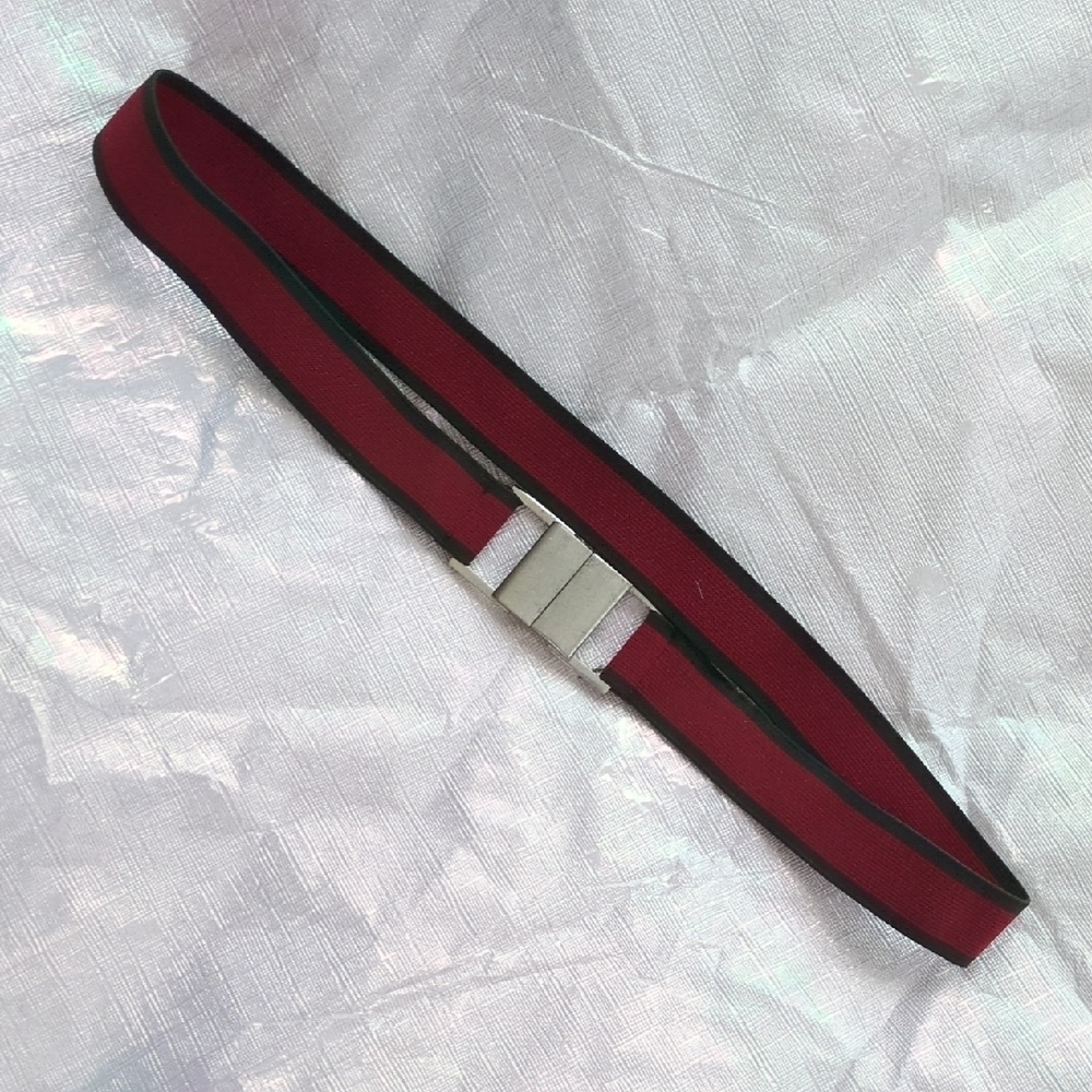 "Copy" Gucci  Stretch Belt 34/36 Silver Buckle